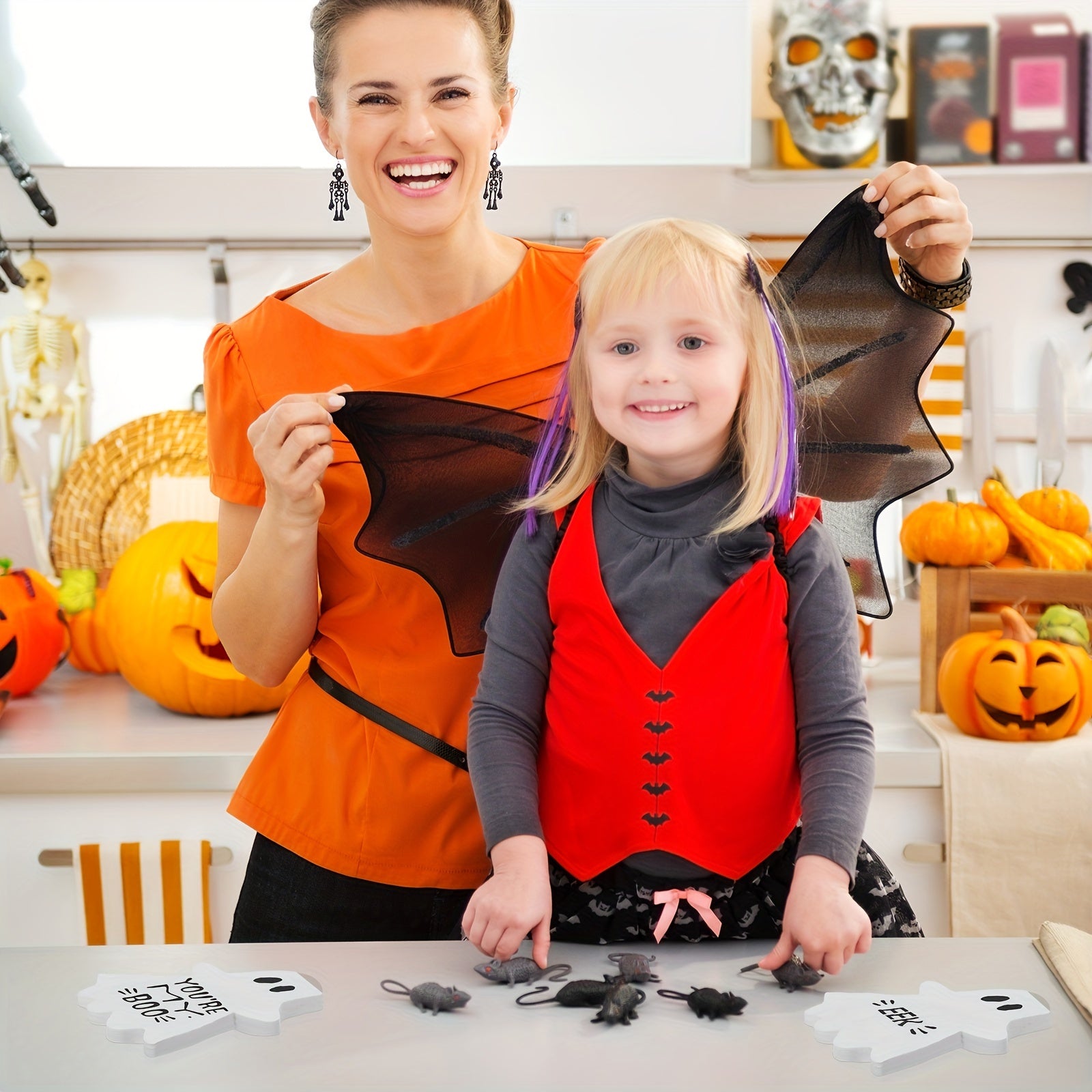 Halloween Ghost Paper Napkins 200-Pack - 2-Ply 6.5x5'' Disposable Lunch Napkins, White Ghost-Themed Party Supplies, Eco-Friendly Drink Napkins for Birthday, Holidays