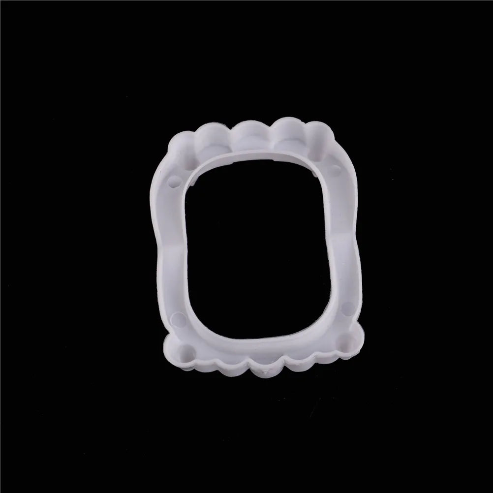 1pc Luminous Vampire Fake Teeth Dracula Teeth Halloween Monster Werewolf Zombie Fangs Halloween Masquerade Cosplay Costume Prop