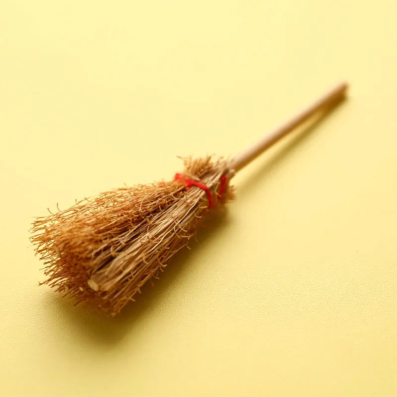10/5/1Pcs Mini Broom Red Rope Straw Brooms Hanging Decorations For Halloween Party Costume Witch Broom Dollhouse Accessories